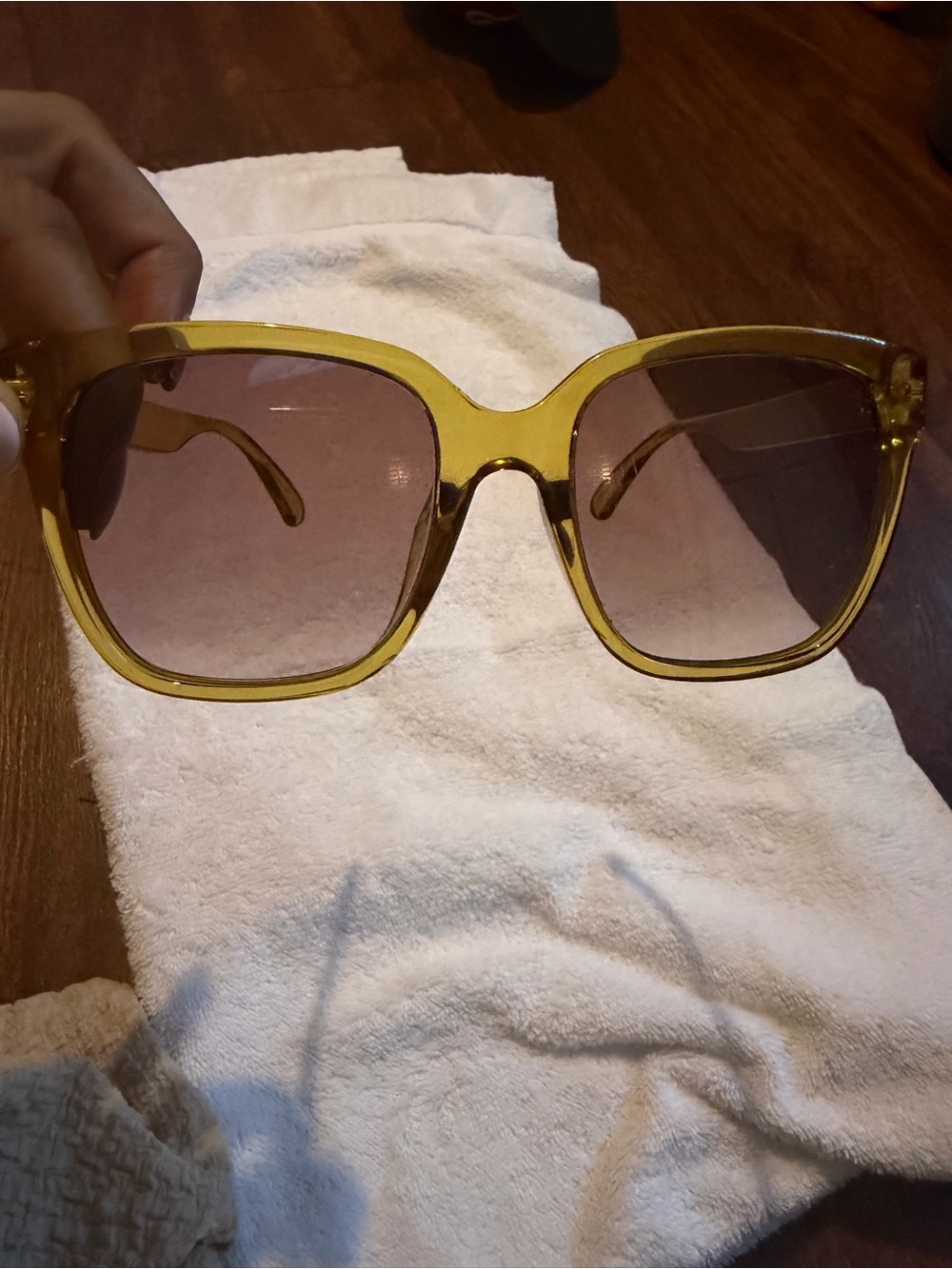 Gucci Yellow Transparent Frame Sunglasses with Brown Gradient Lenses - Picture 5 of 5